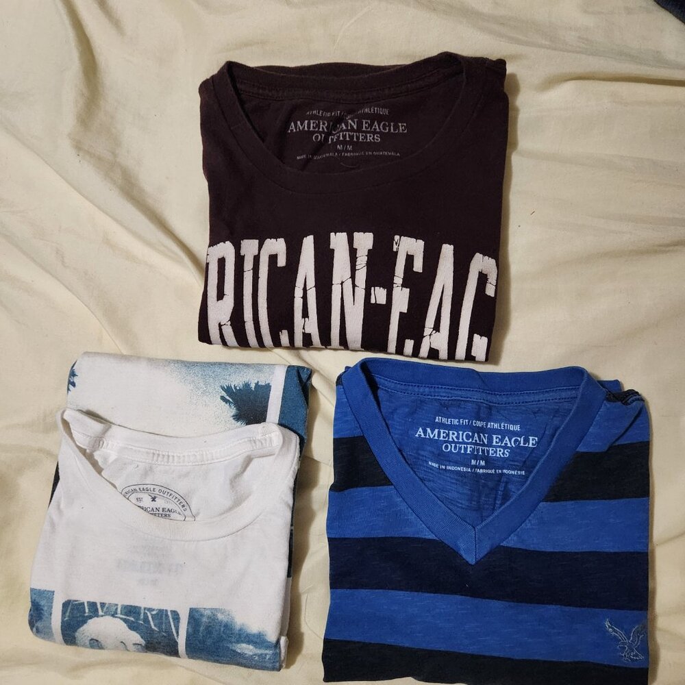 3 PCS American Eagle Outfitters T Shirts Men's Medium 3 SHIRTS